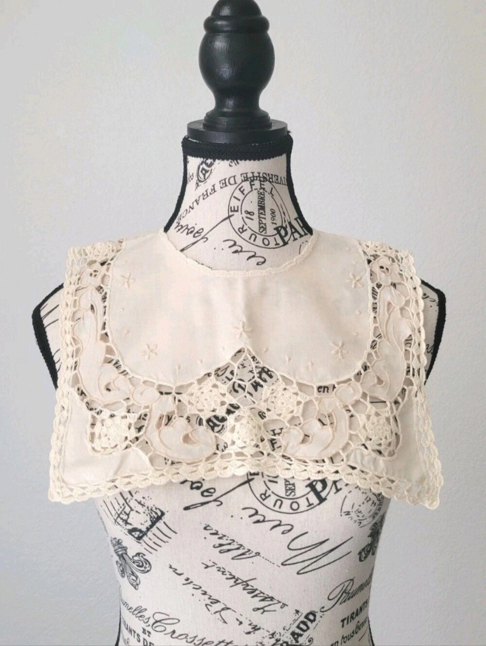 Vintage Detachable Collar Cutwork Embroidery Lace Collar Ivory 90s Cottagecore